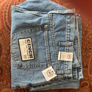 Cinch Men's Black Label/Relaxed Fit Light Blue Jeans